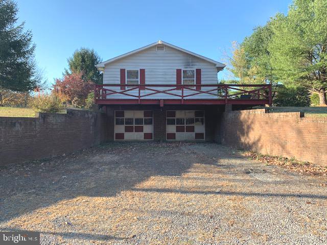2578 Valley Road Berkeley Springs, WV 25411 - Photo 21 of 30 garage access