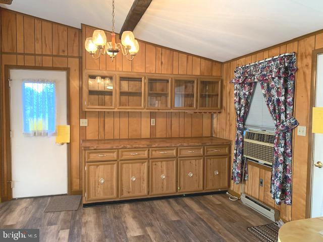 dinning room from kitchen