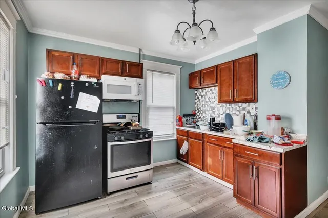 $367,000 | 2418 Campbell Avenue, Schenectady, NY 12306