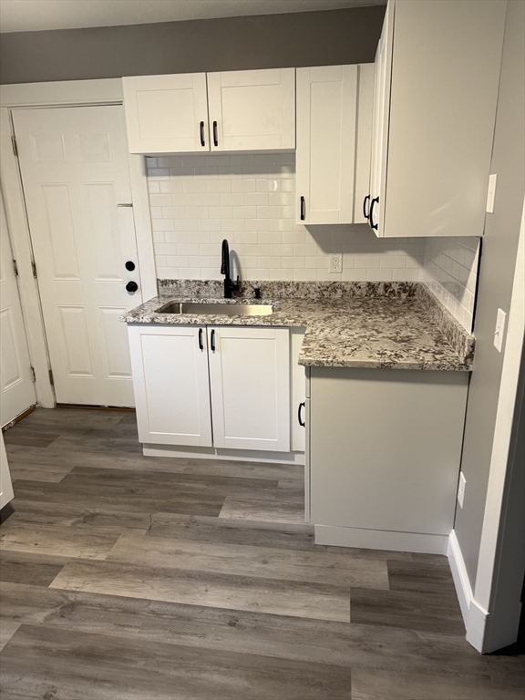 44-46 Edgewood Street Springfield, MA 01109 - Photo 4 of 33 Gallery Image 4