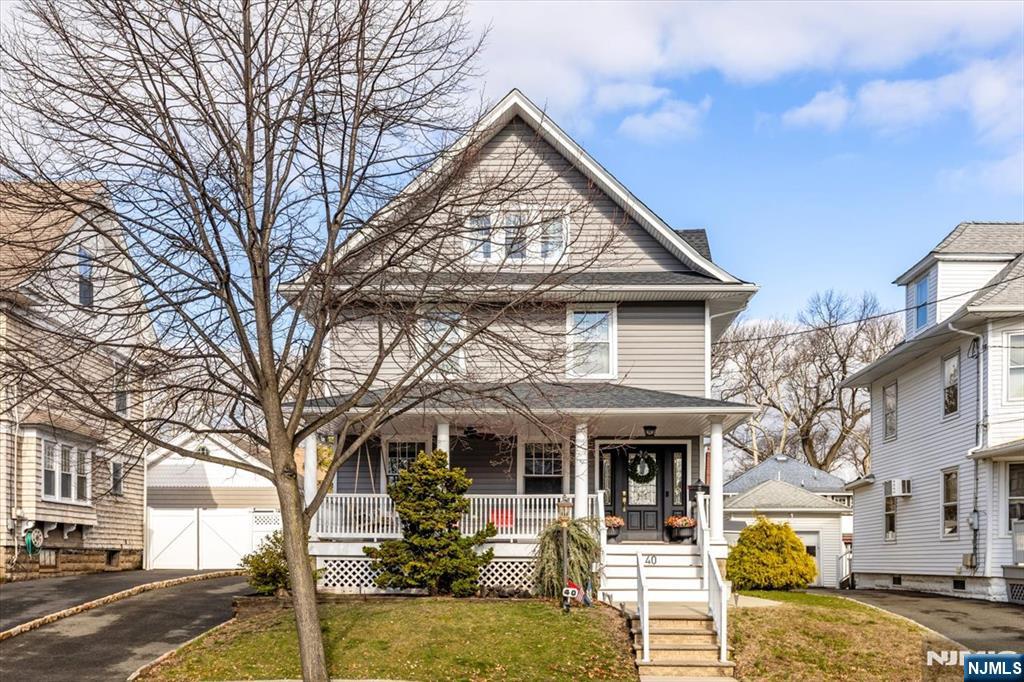 40 Courrier Place Rutherford, NJ 07070 - Photo 2 of 44