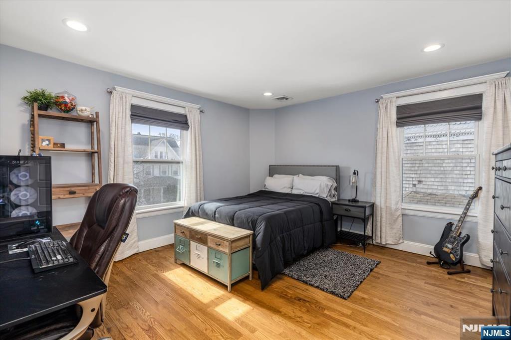 40 Courrier Place Rutherford, NJ 07070 - Photo 27 of 44