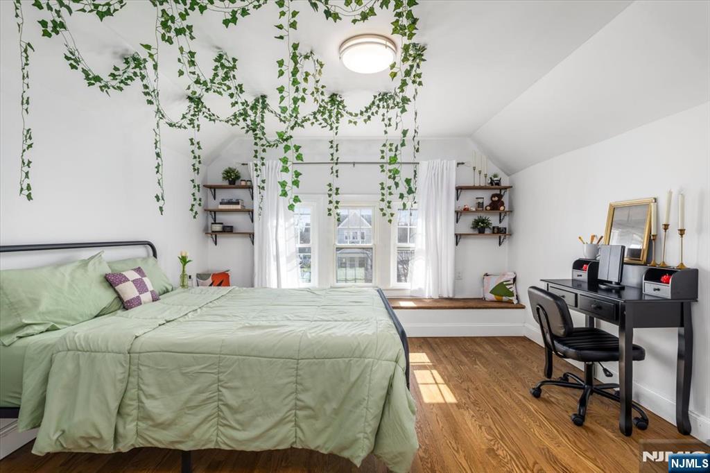 40 Courrier Place Rutherford, NJ 07070 - Photo 31 of 44