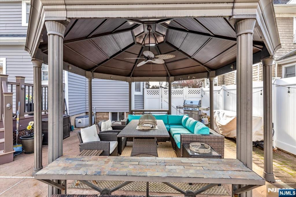 40 Courrier Place Rutherford, NJ 07070 - Photo 39 of 44