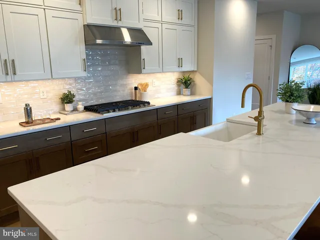 $779,000 | 21 Mill Creek Drive, Unit 11, Doylestown, PA 18901