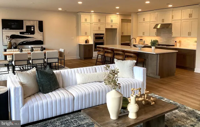 $779,000 | 21 Mill Creek Drive, Unit 11, Doylestown, PA 18901