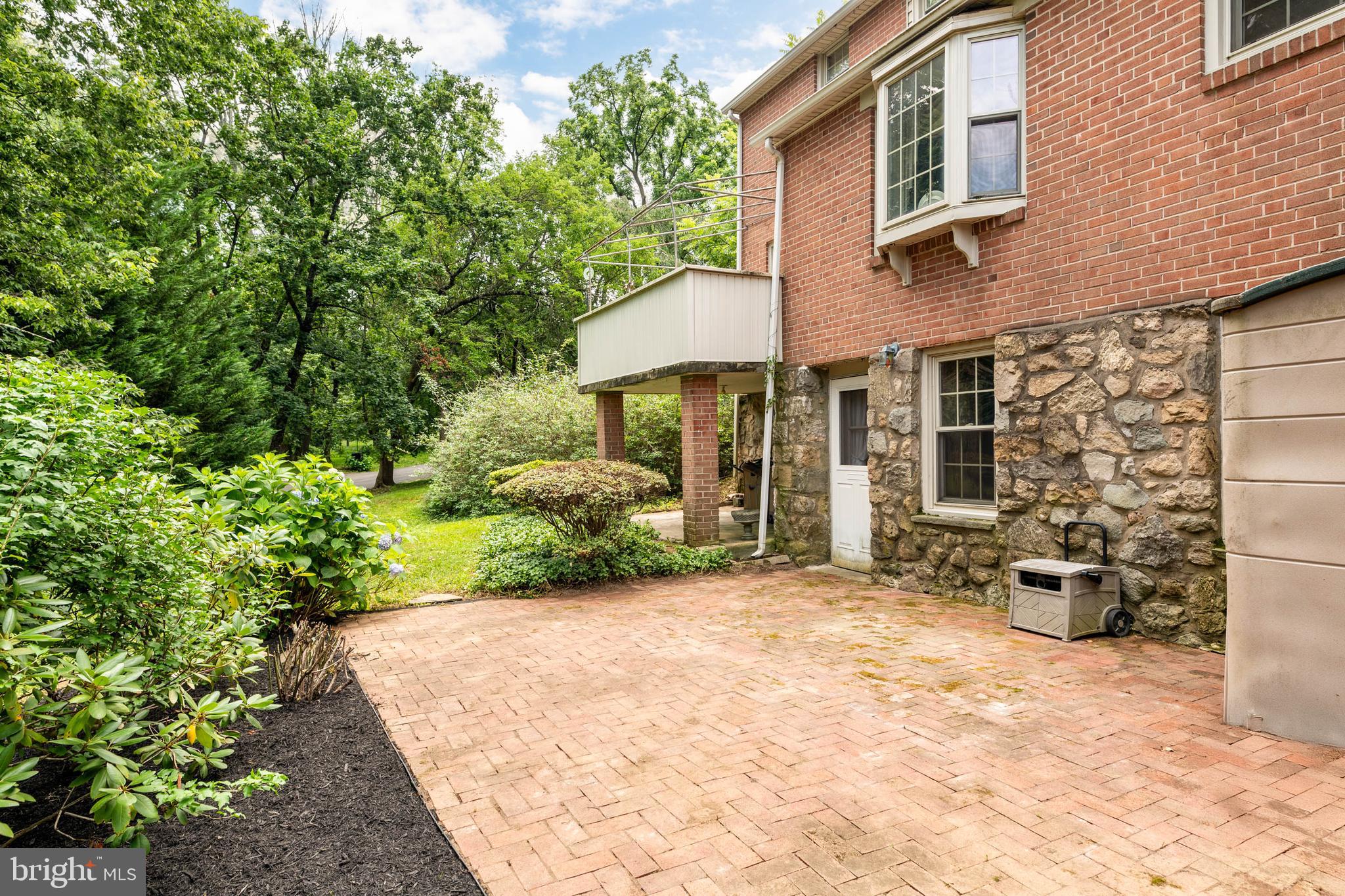 1801 Old Gulph Road Villanova, PA 19085 - Photo 30 of 32