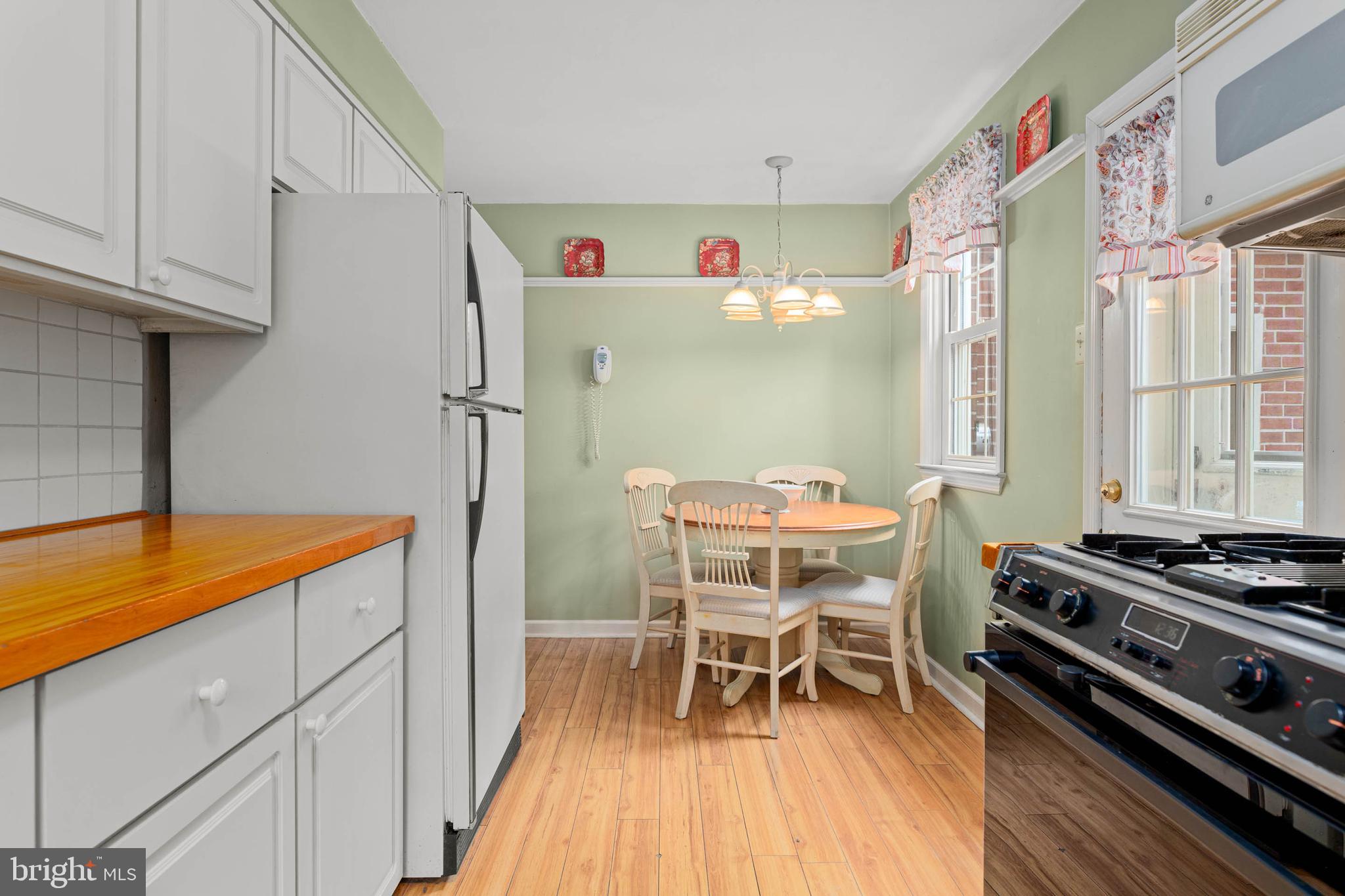 1801 Old Gulph Road Villanova, PA 19085 - Photo 10 of 32