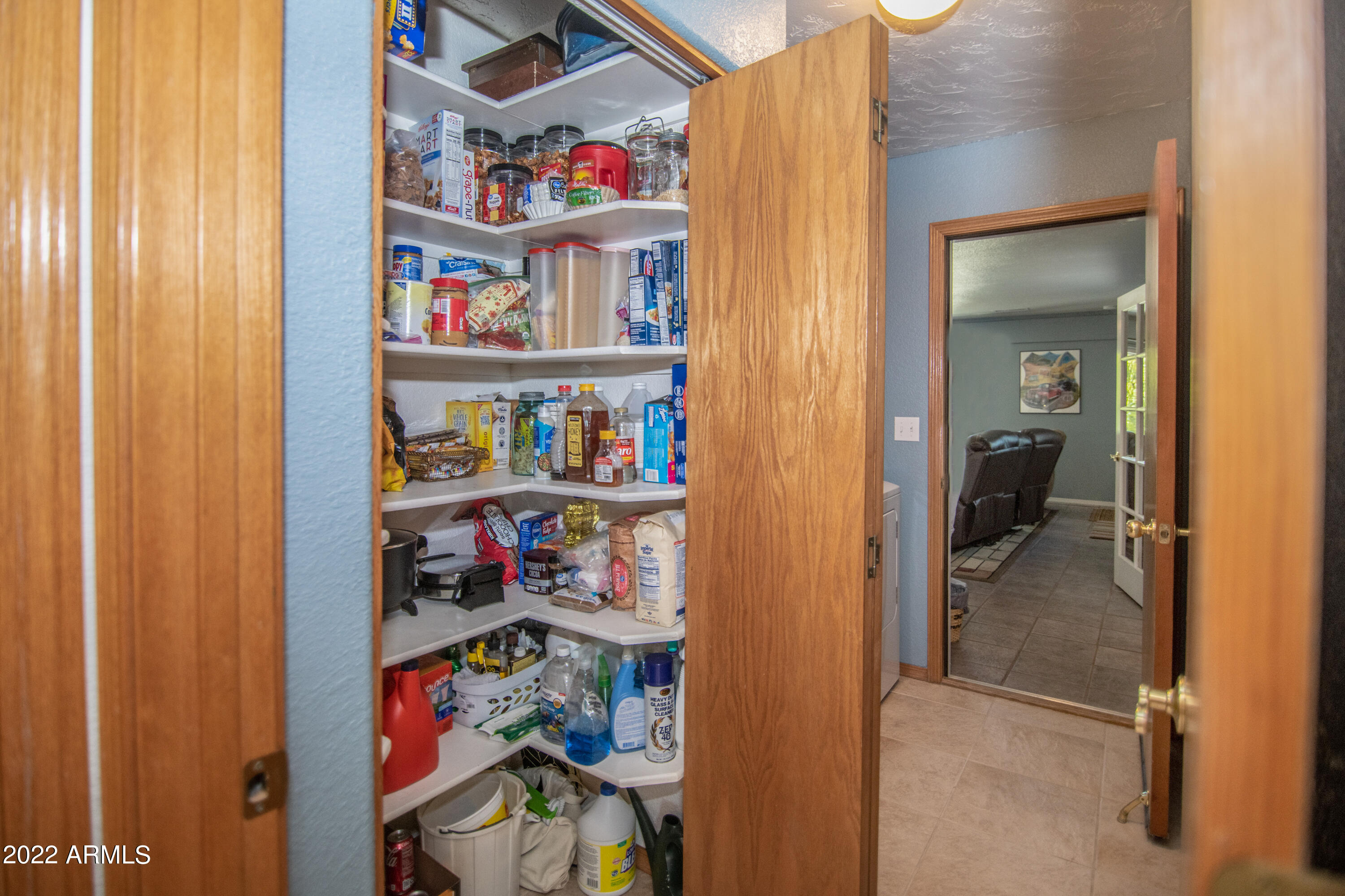 17091 East Spring Valley Road Mayer, AZ 86333 - Photo 31 of 52 17 Laundry Room c Pantry