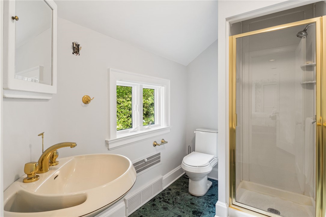 16 Mitchell Road Pittsford, NY 14534 - Photo 26 of 50