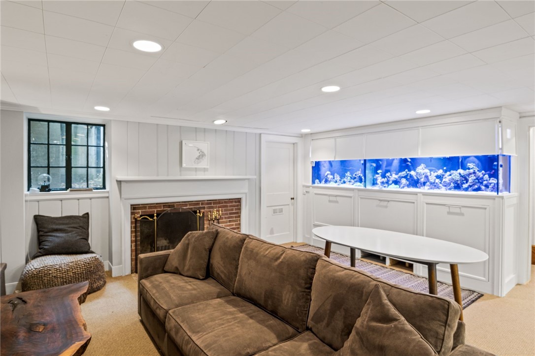 16 Mitchell Road Pittsford, NY 14534 - Photo 45 of 50