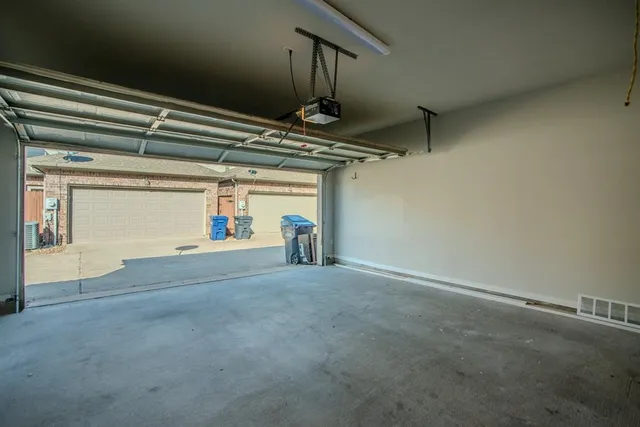 $2,299 | 575 South Virginia Hills Drive, Unit 3705, McKinney, TX 75072