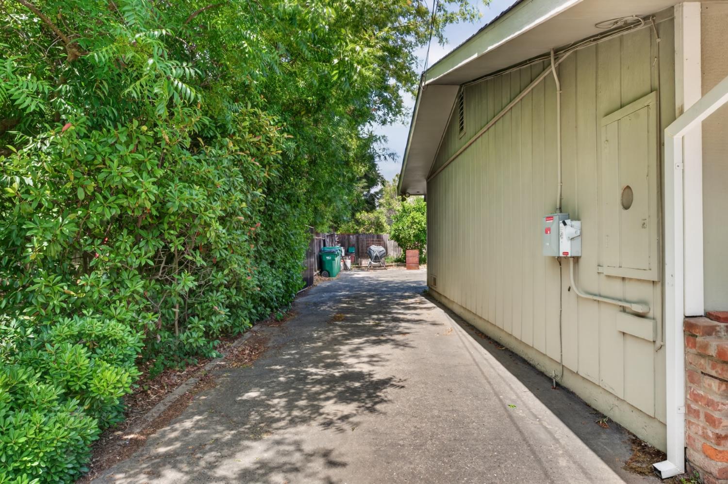 1880 Magnolia Street Gridley, CA 95948 - Photo 66 of 95