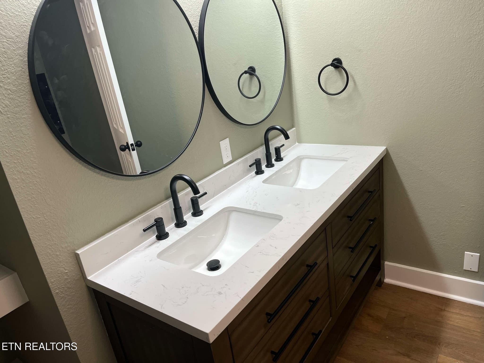 213 Whitaker Hollow Road Rocky Top, TN 37769 - Photo 32 of 36 Gallery Image 32