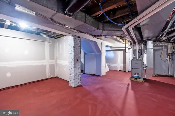 a view of empty room