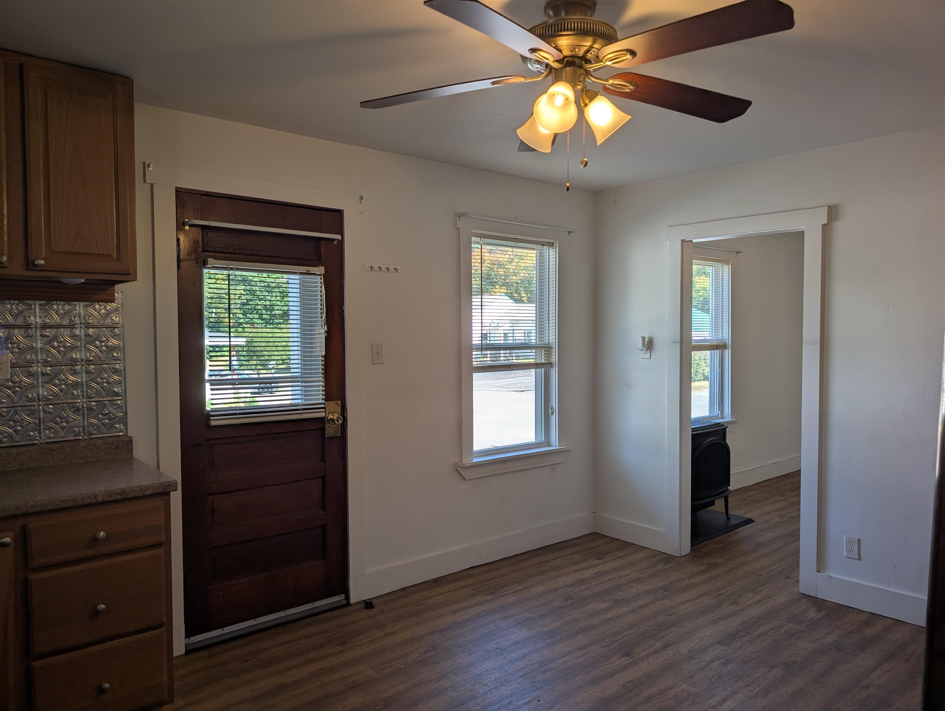 23 Pine Street Gorham, NH 03581 - Photo 13 of 45