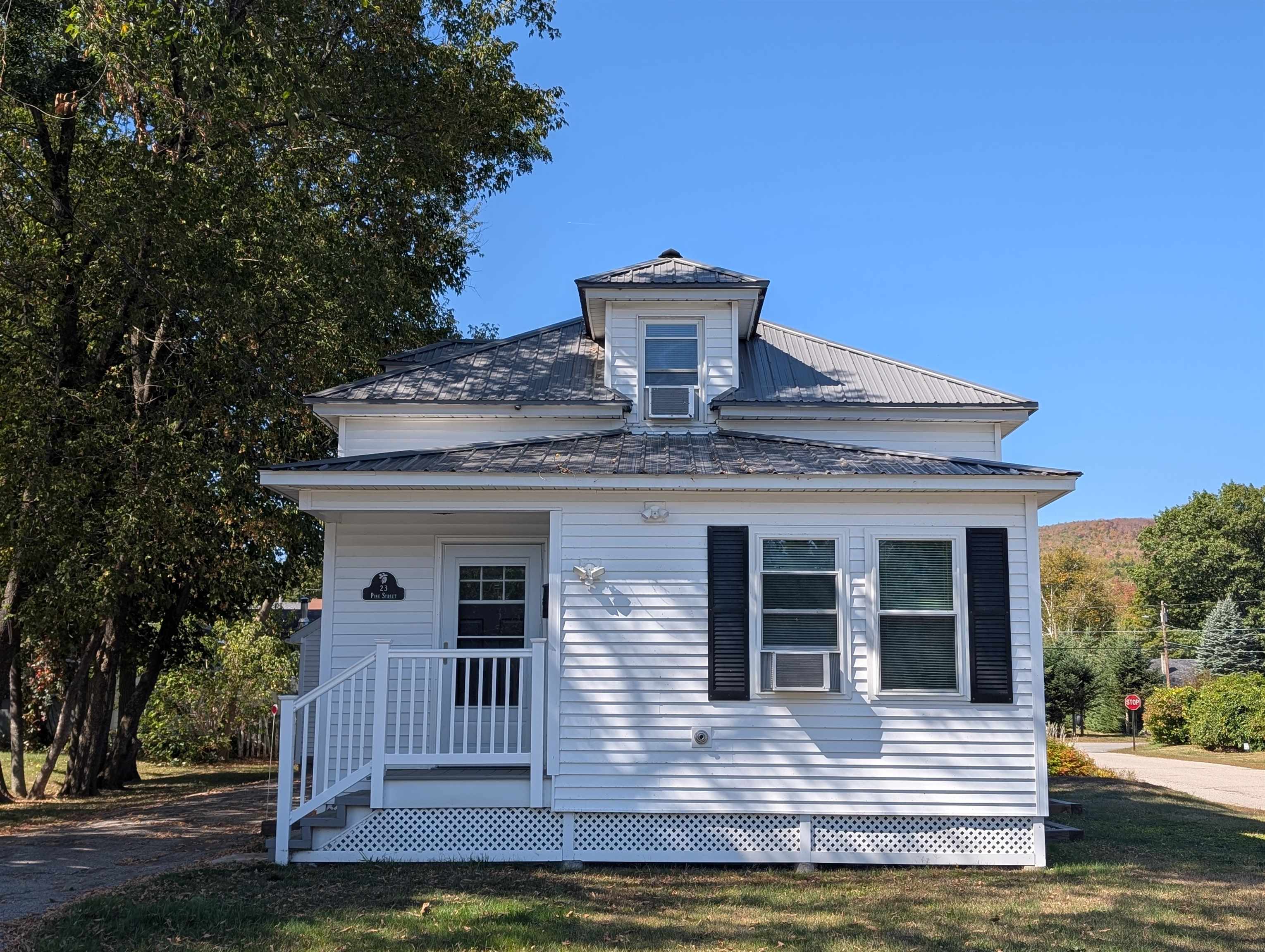 23 Pine Street Gorham, NH 03581 - Photo 2 of 45