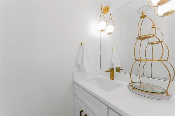 $275,000 | 2700 Bayshore Boulevard, Unit 5210, Dunedin, FL 34698