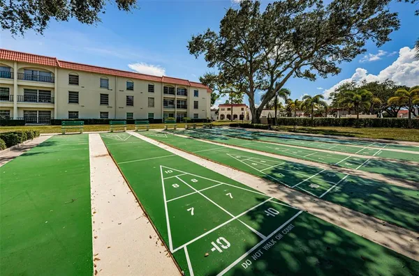 $275,000 | 2700 Bayshore Boulevard, Unit 5210, Dunedin, FL 34698