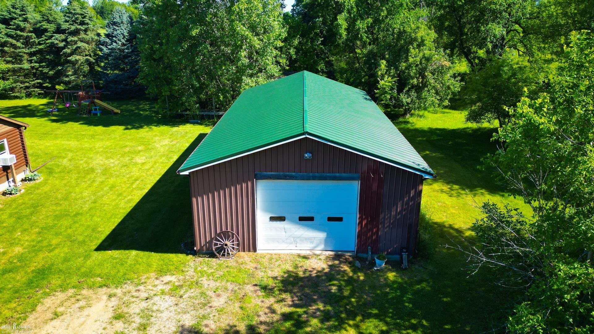 7366 Simpson Road Ovid, MI 48866 - Photo 27 of 31