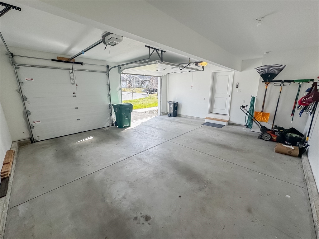 23 Ralph Street Chicopee, MA 01020 - Photo 38 of 42