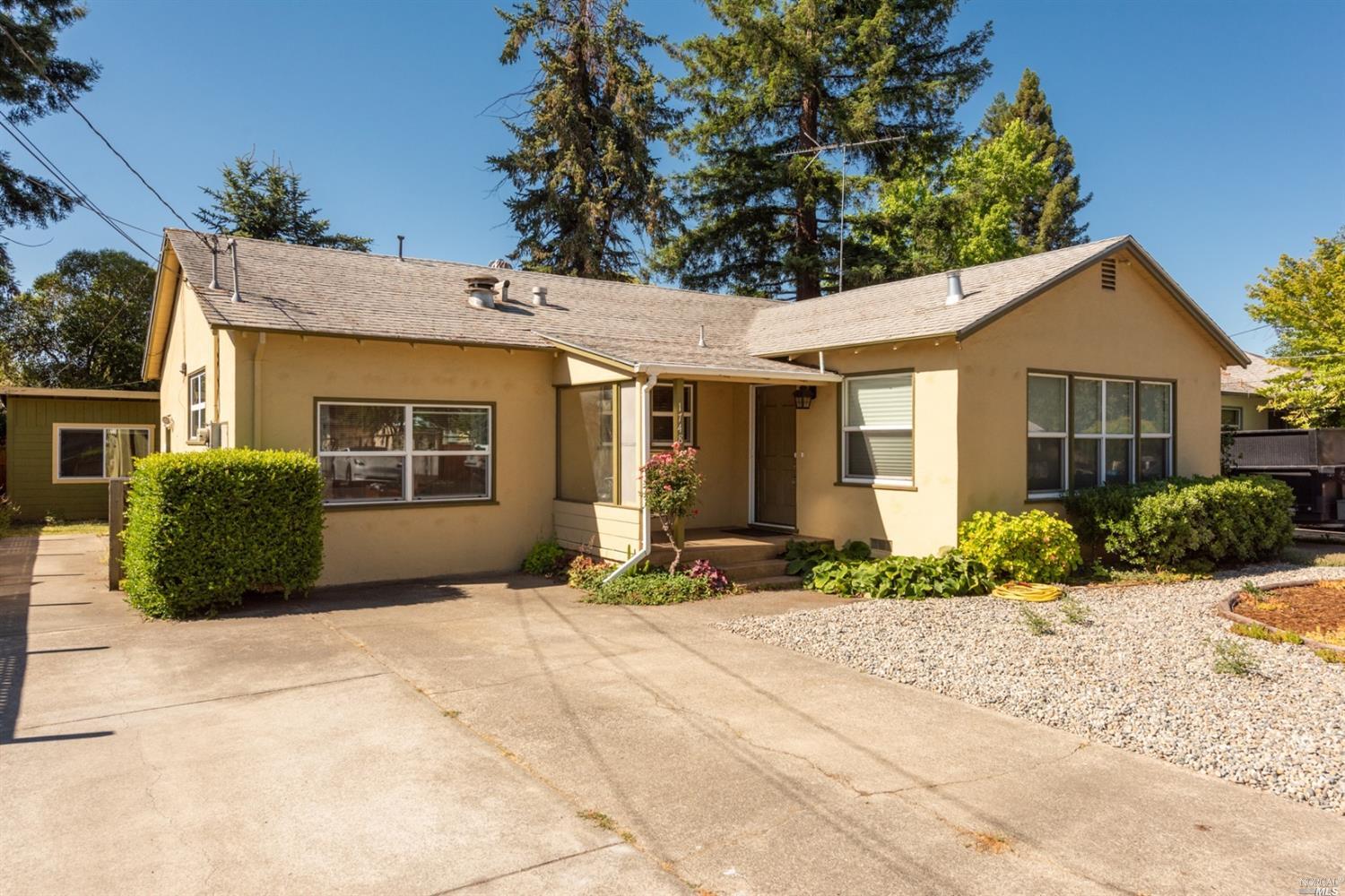 1748 Rose Avenue Santa Rosa, CA 95407 - Photo 1 of 1 1748 Rose Avenue. View from street.
