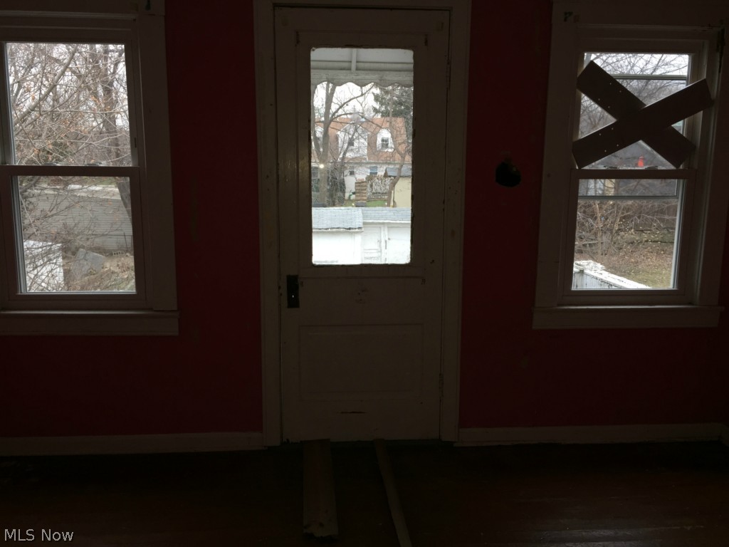 3731 Cress Road Cleveland, OH 44111 - Photo 12 of 15 Gallery Image 12
