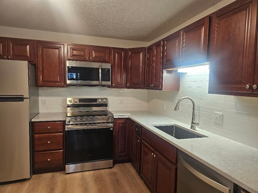22 State Street, Unit 4 Taunton, MA 02780 - Photo 2 of 7