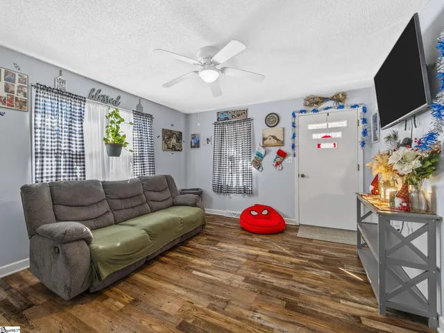 $100,000 | 204 Martha Dendy Drive, Clinton, SC 29325