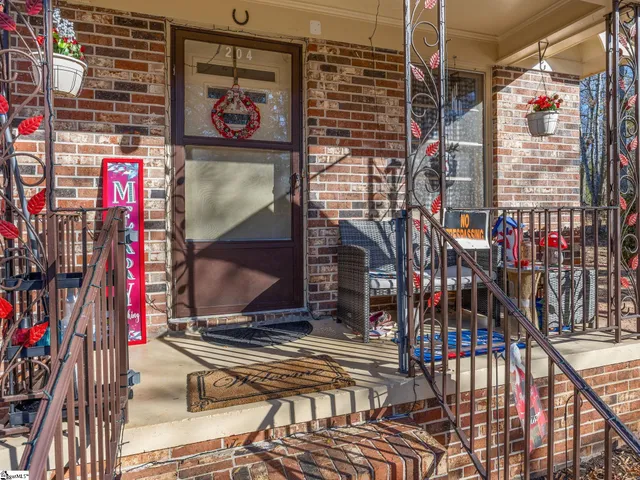 $100,000 | 204 Martha Dendy Drive, Clinton, SC 29325