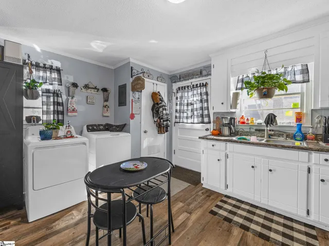 $100,000 | 204 Martha Dendy Drive, Clinton, SC 29325