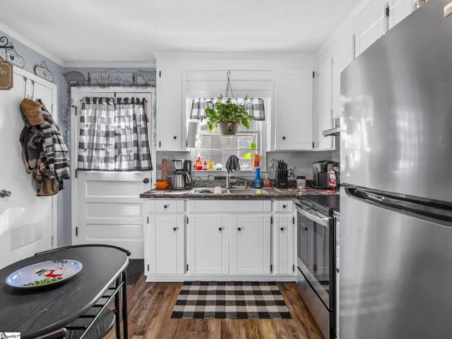 $100,000 | 204 Martha Dendy Drive, Clinton, SC 29325