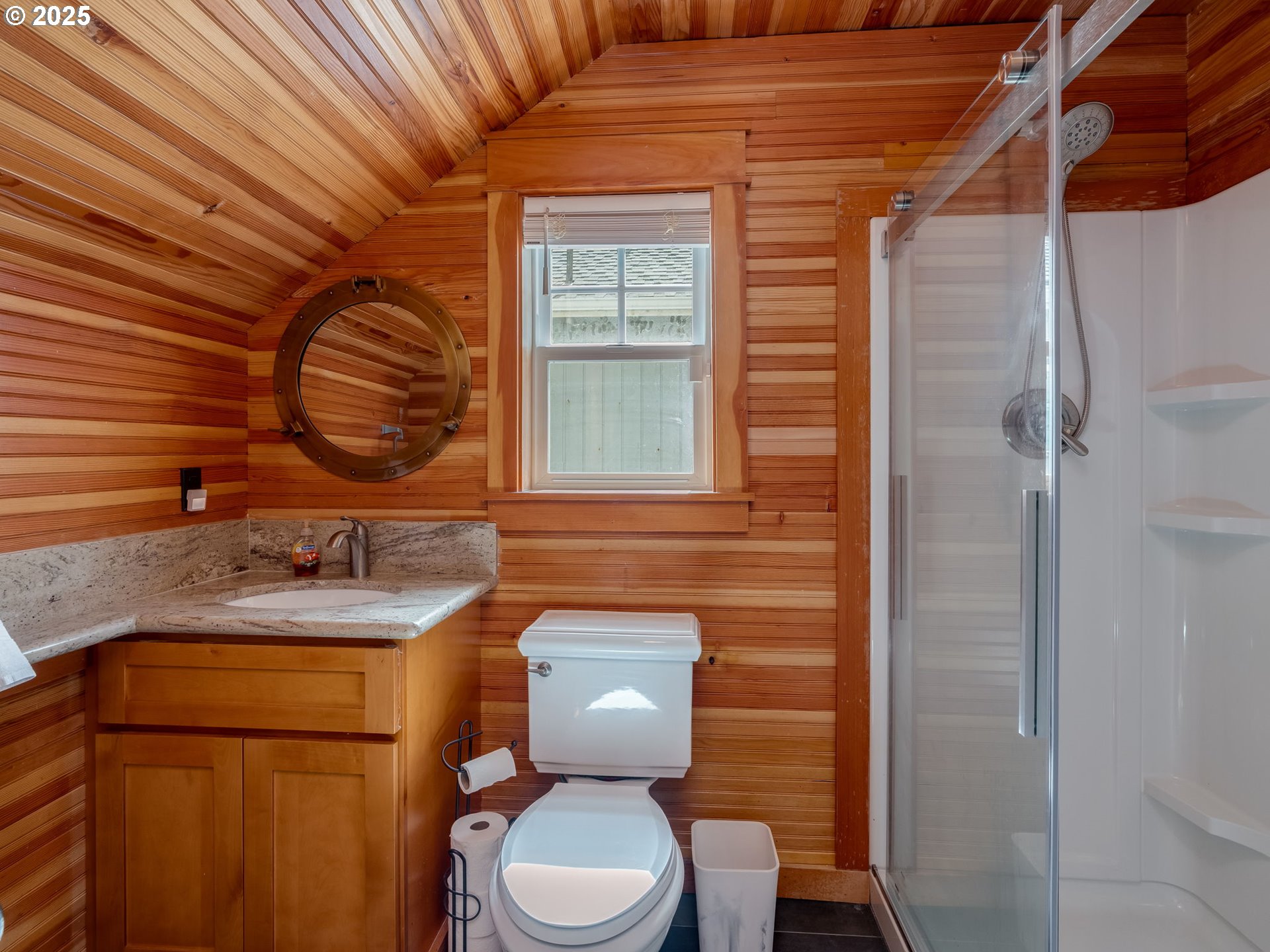 6937 Northwest Logan Road Lincoln City, OR 97367 - Photo 23 of 47