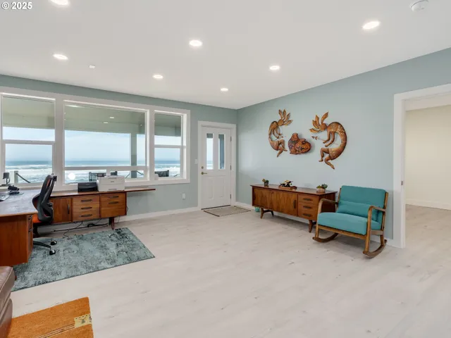 $1,975,000 | 6937 Northwest Logan Road, Lincoln City, OR 97367