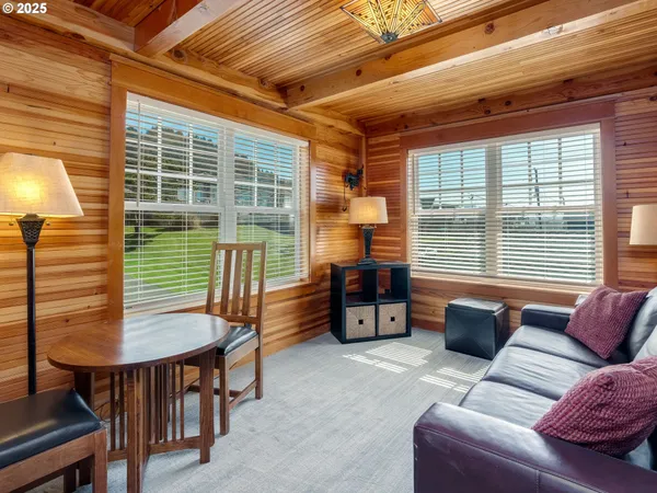 $1,925,000 | 6937 Northwest Logan Road, Lincoln City, OR 97367