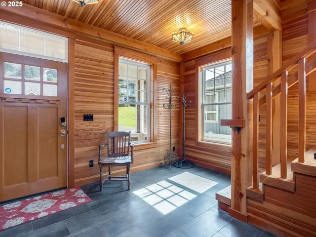 $1,975,000 | 6937 Northwest Logan Road, Lincoln City, OR 97367