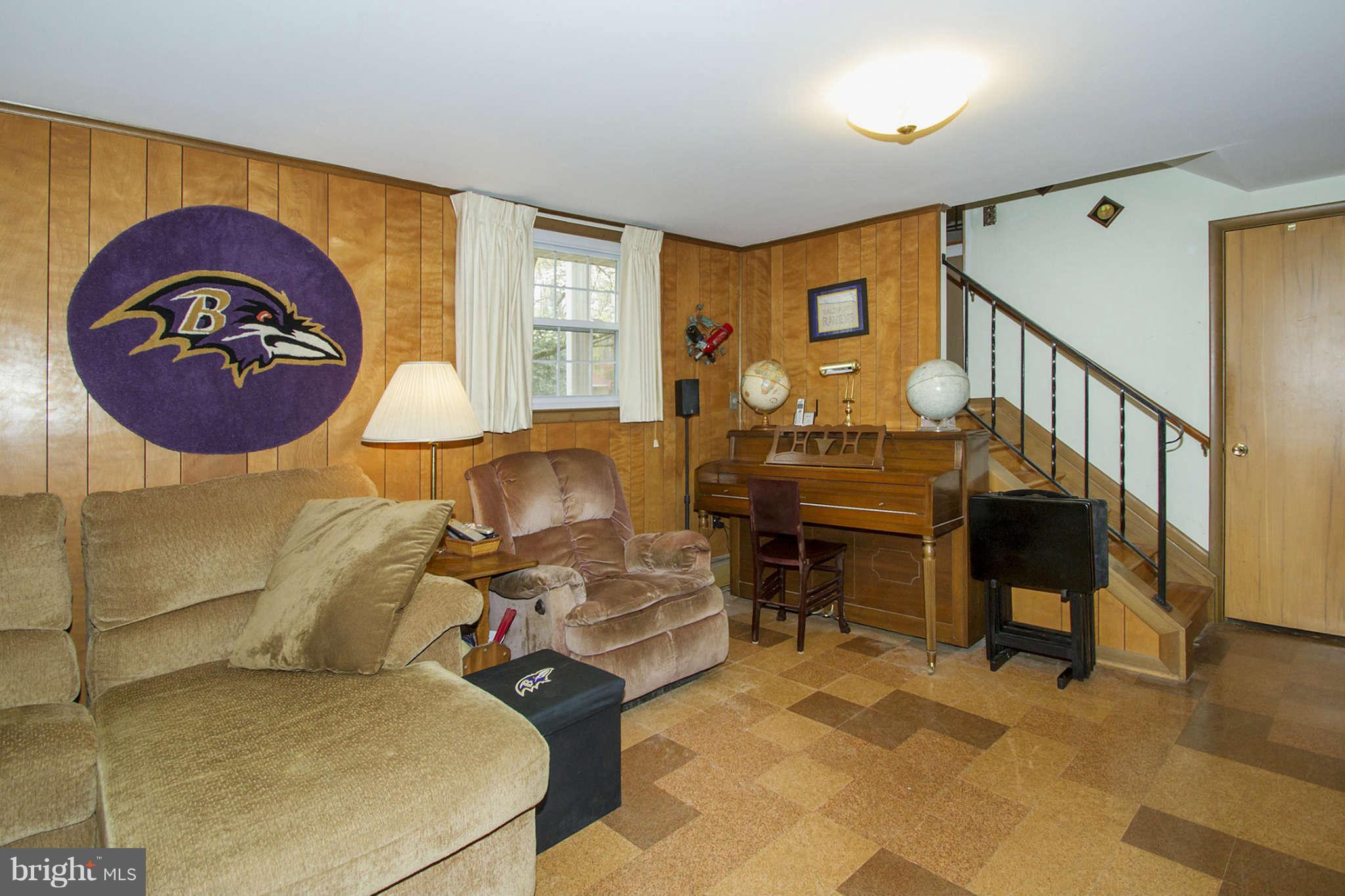 49 Millstone Road Randallstown, MD 21133 - Photo 19 of 27 Family Room
