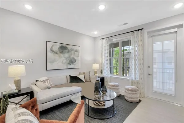 $2,833 | 55 Gardner Drive, Unit A2, Hilton Head Island, SC 29926