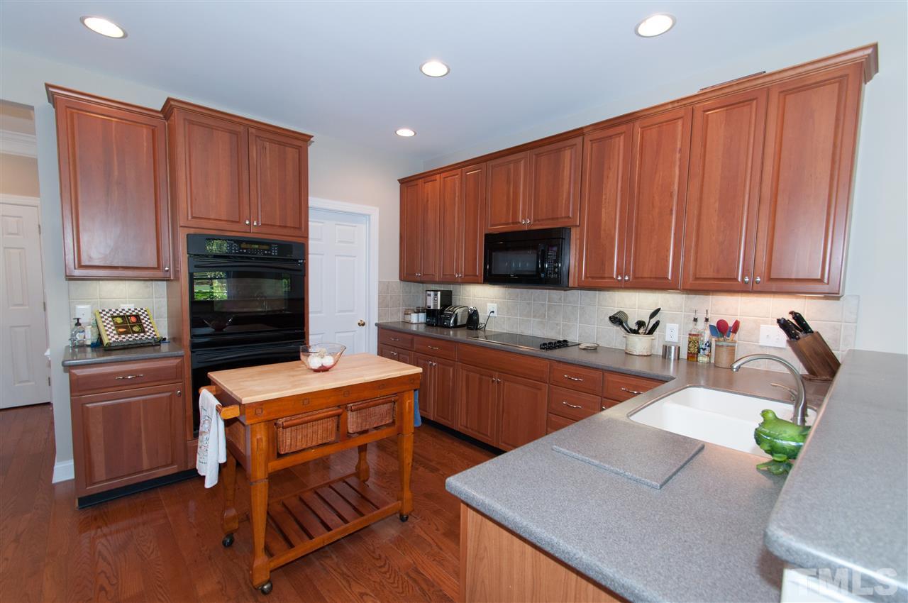 9515 Brookchase Drive Raleigh, NC 27617 - Photo 10 of 24 Gallery Image 10