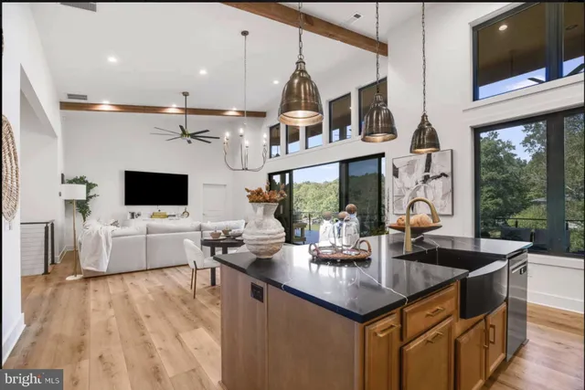 a front view of house with yard