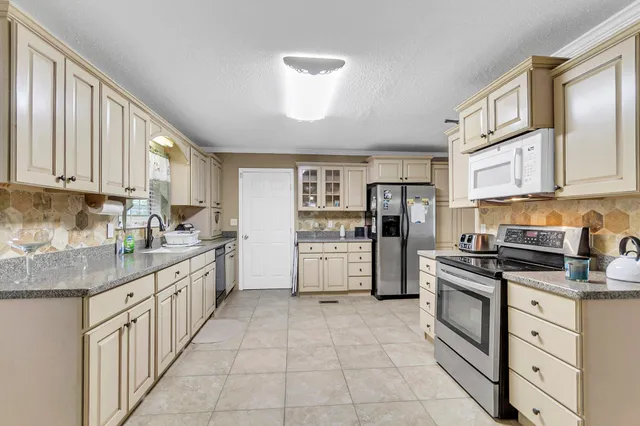 $564,000 | 361 Kelly Bay Road, Walterboro, SC 29488