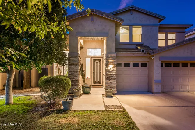 $715,000 | 2442 East Glass Lane, Phoenix, AZ 85042