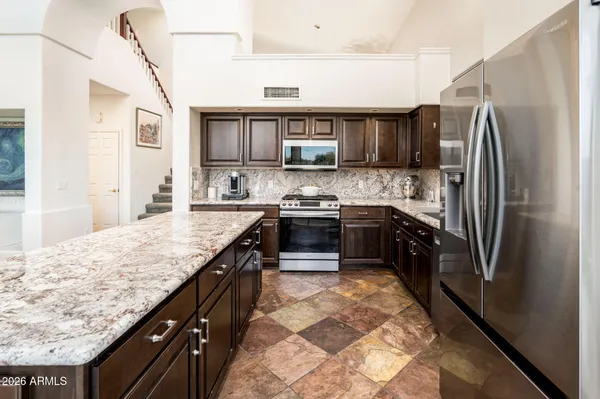 $665,000 | 2442 East Glass Lane, Phoenix, AZ 85042