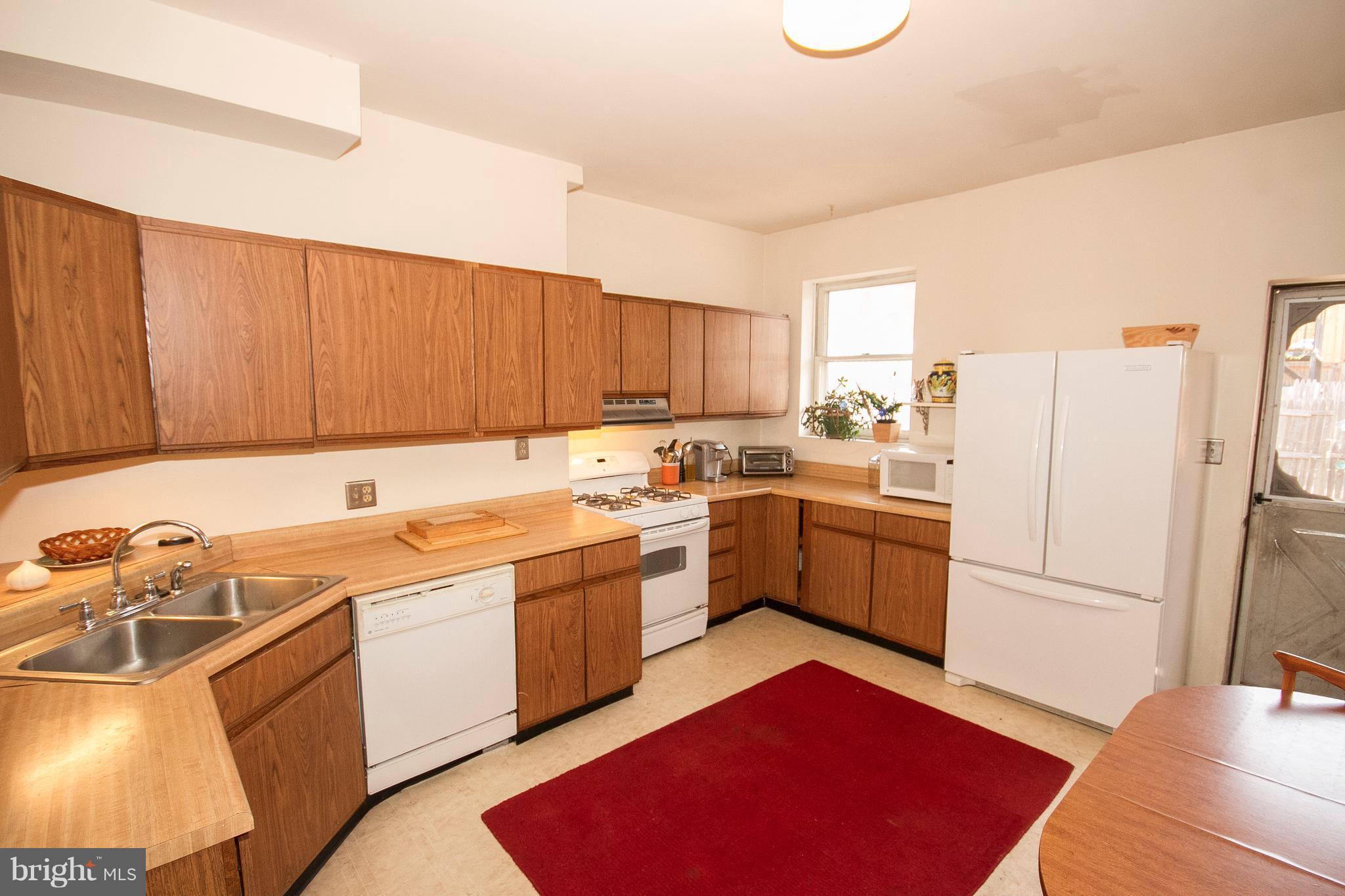 4115 Falls Road Baltimore, MD 21211 - Photo 12 of 25 Kitchen