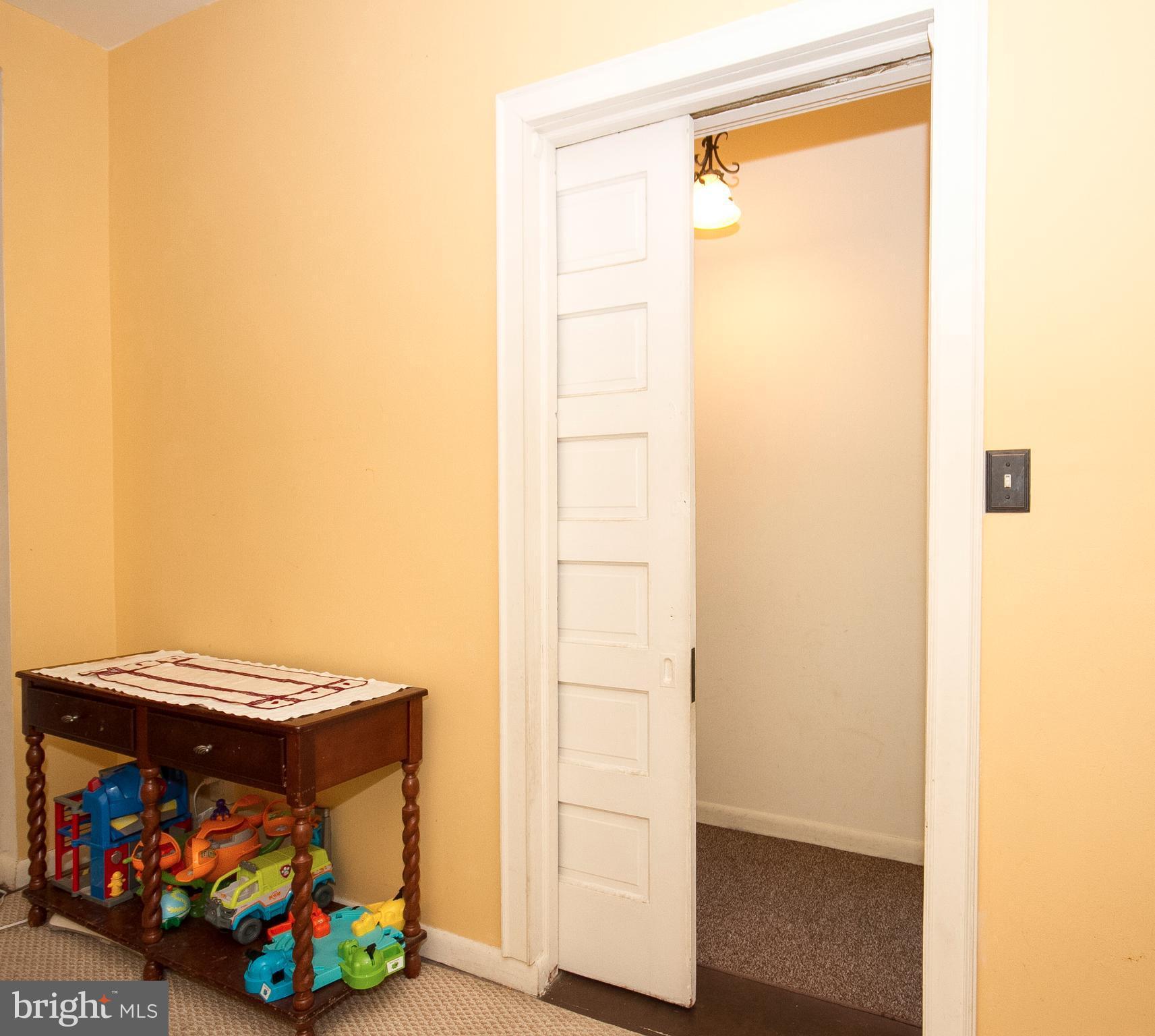 4115 Falls Road Baltimore, MD 21211 - Photo 5 of 25 Interior (General)