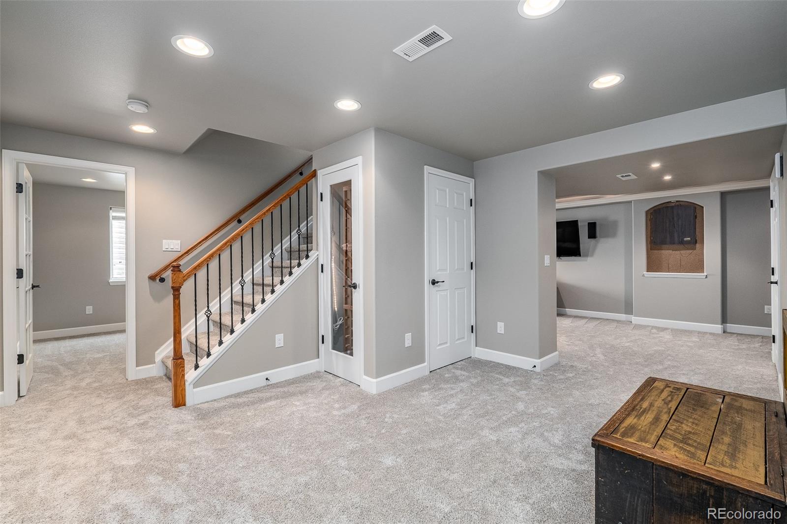 2001 Maples Place Highlands Ranch, CO 80129 - Photo 30 of 40 Gallery Image 30