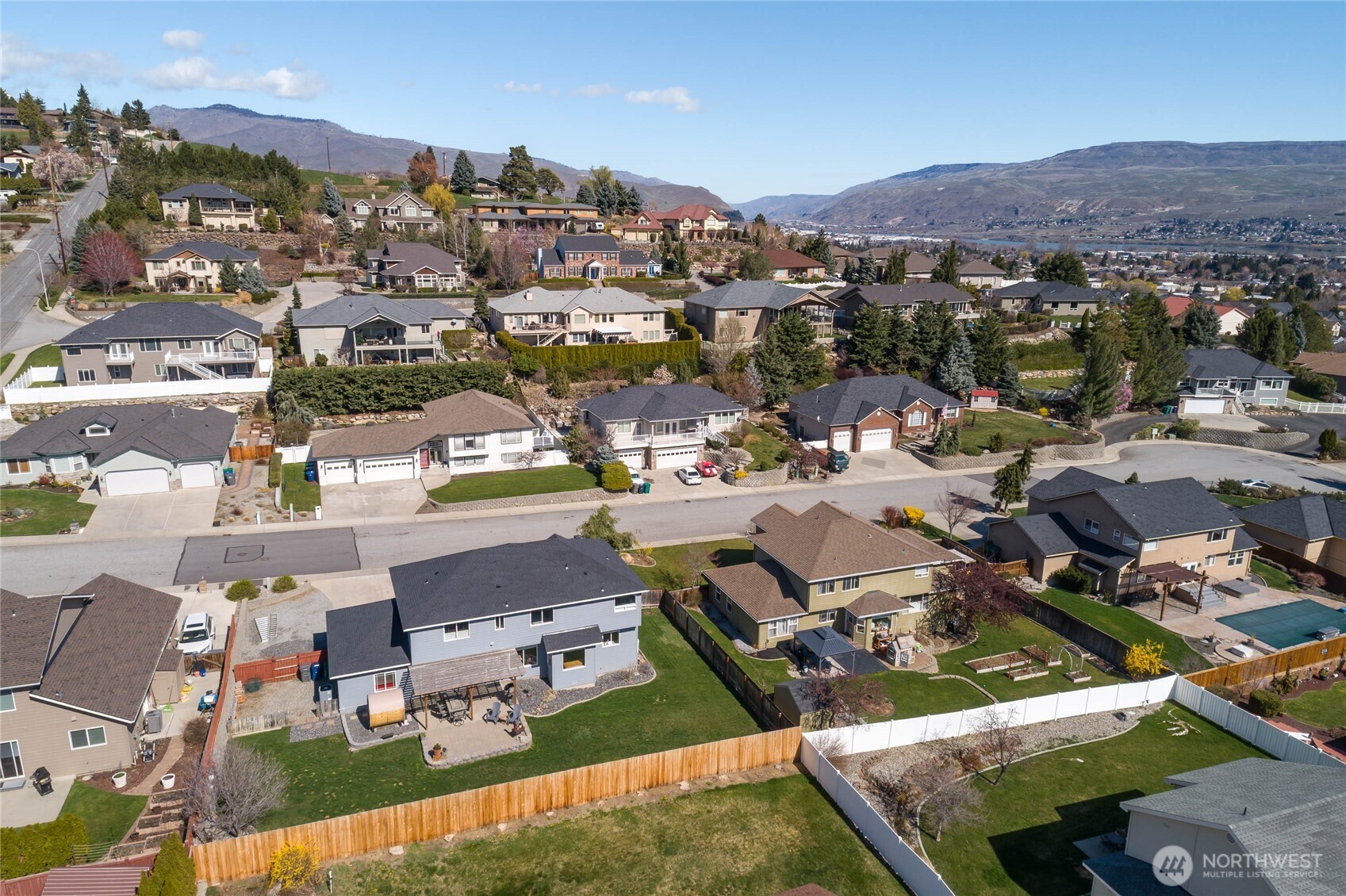 2217 Michael Brooke Wenatchee, WA 98801 - Photo 37 of 37 a view of city