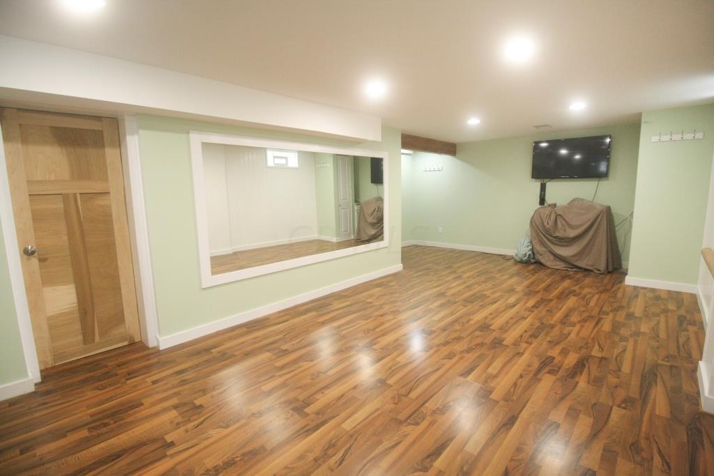 262 South Broadleigh Road Columbus, OH 43209 - Photo 30 of 40 Gallery Image 30