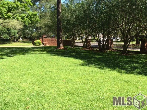 $4,000 | 7656 Rienzi Boulevard, Baton Rouge, LA 70809