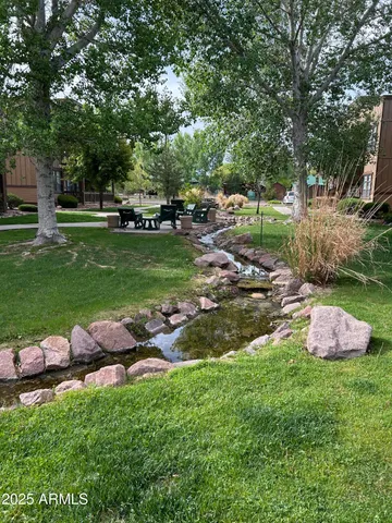 $2,700 | 2375 Quarter Horse Trail, Unit 104, Overgaard, AZ 85933